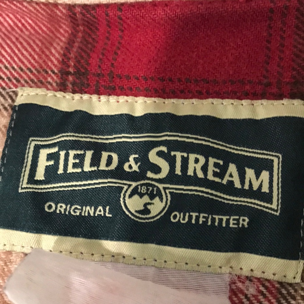 Field & Stream Flannel Shirt Mens Medium Red Plaid Farmer Gorpcore Long Sleeves - Picture 3 of 6